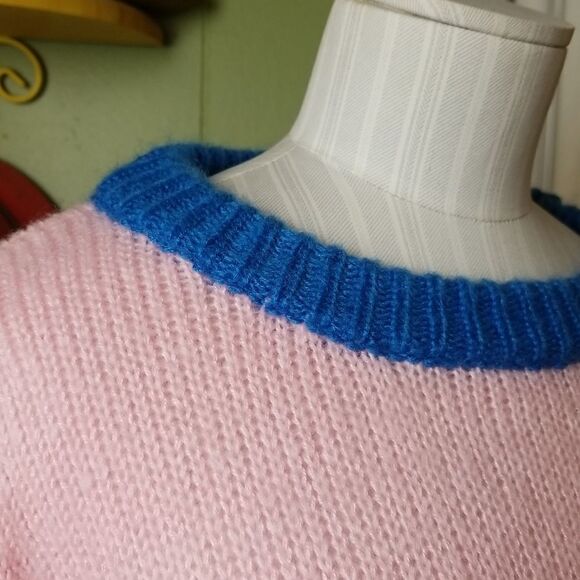 Long Sleeve Stripe Sweater M/L - Picture 5 of 9